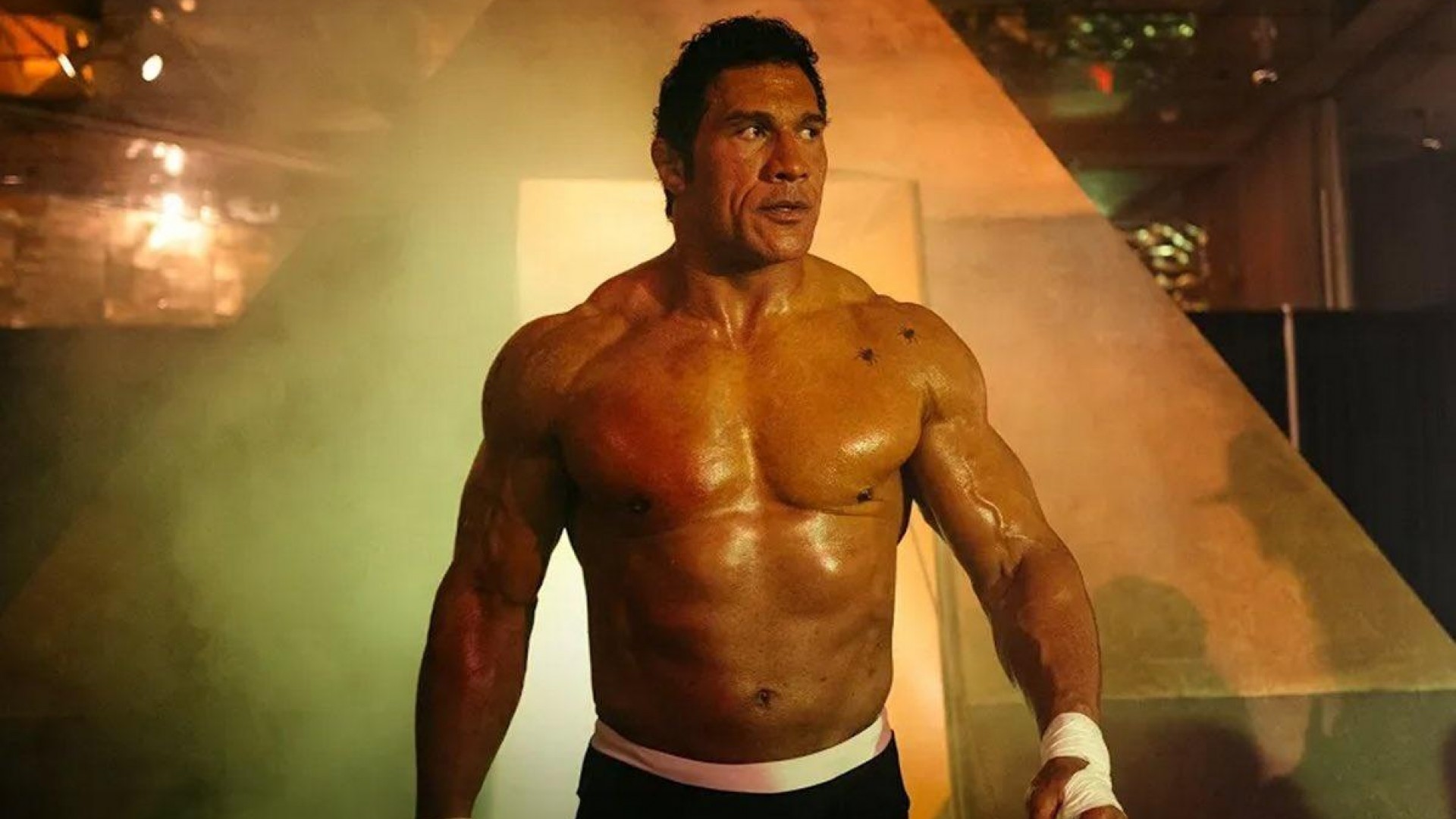 THE SMASHING MACHINE.